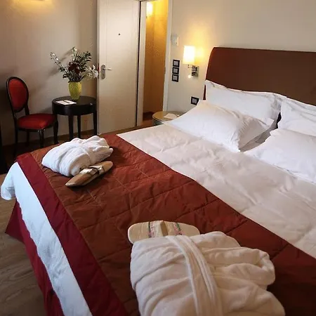 Golf Relais Monforte Monforte dʼAlba