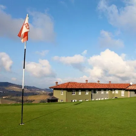 Golf Relais Monforte Daire Monforte dʼAlba