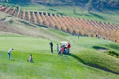 Golf Relais Monforte Daire *